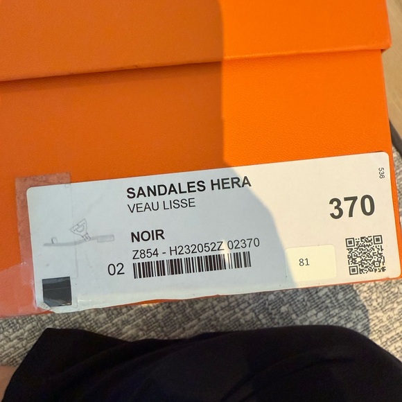 Hermes Hera Black Sandals (size 37) - Picture 4 of 6